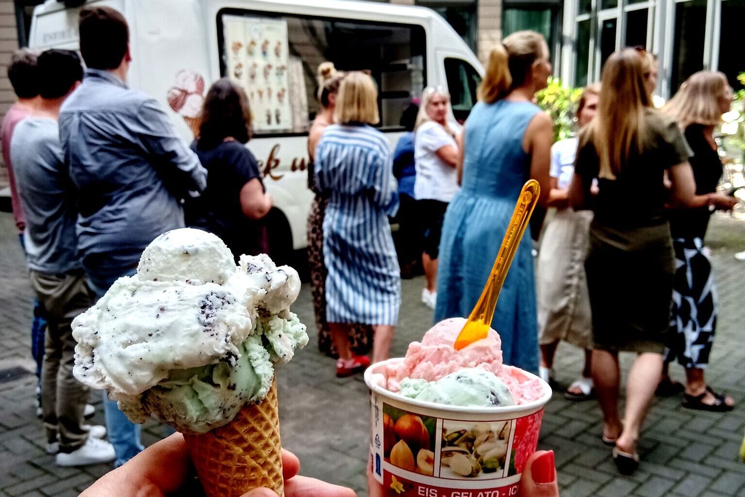 Eiswagen Hof der Bremer Tageszeitungen AG
